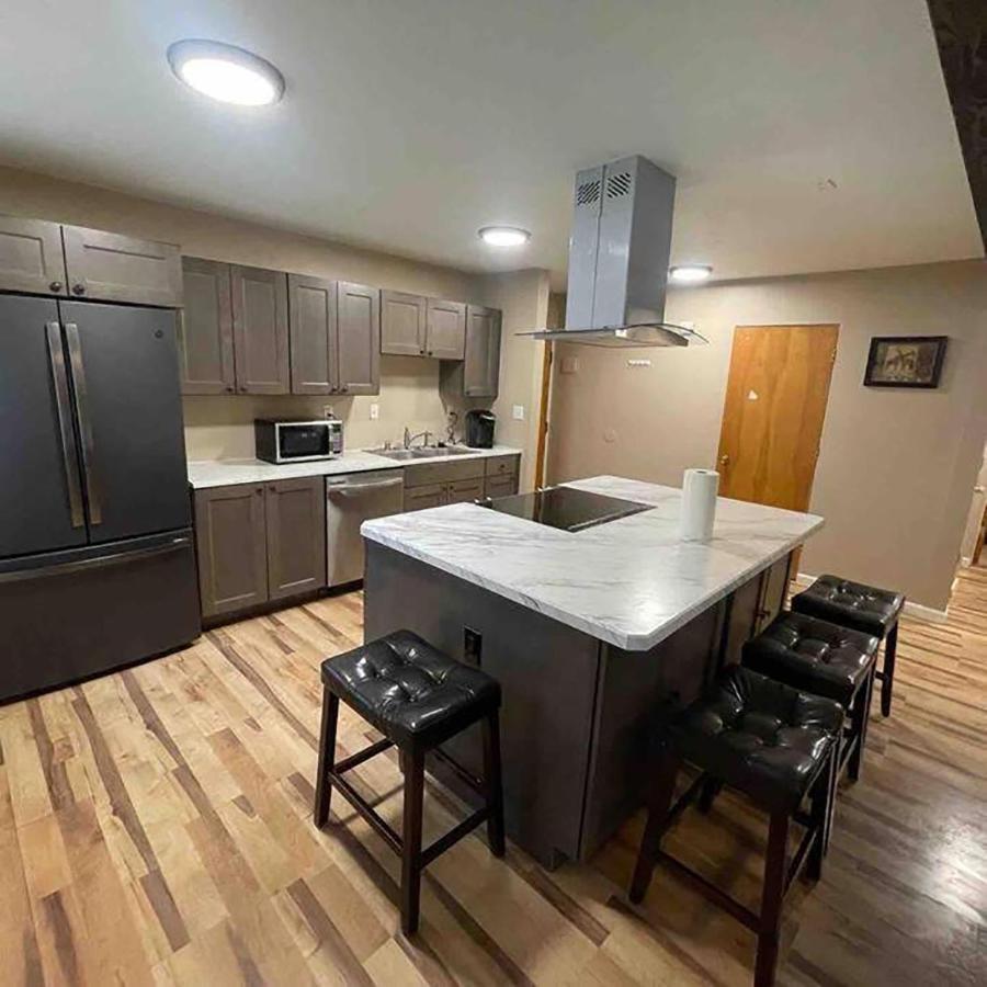 Centrally Located 2Br Spacious High-Speed Internet Anchorage Bagian luar foto
