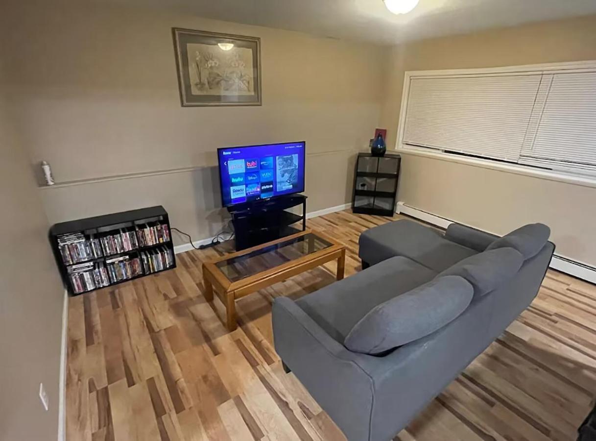 Centrally Located 2Br Spacious High-Speed Internet Anchorage Bagian luar foto