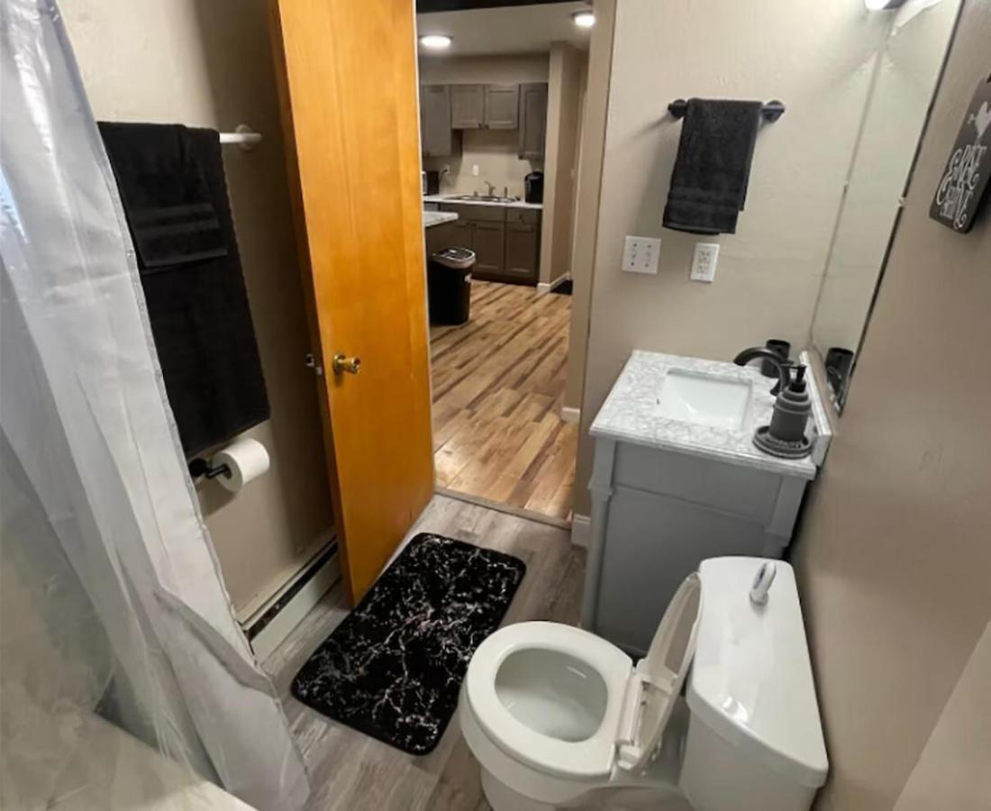 Centrally Located 2Br Spacious High-Speed Internet Anchorage Bagian luar foto